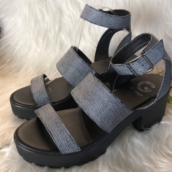 NWOT G by guess ankle strap black lug platform - Picture 4 of 6
